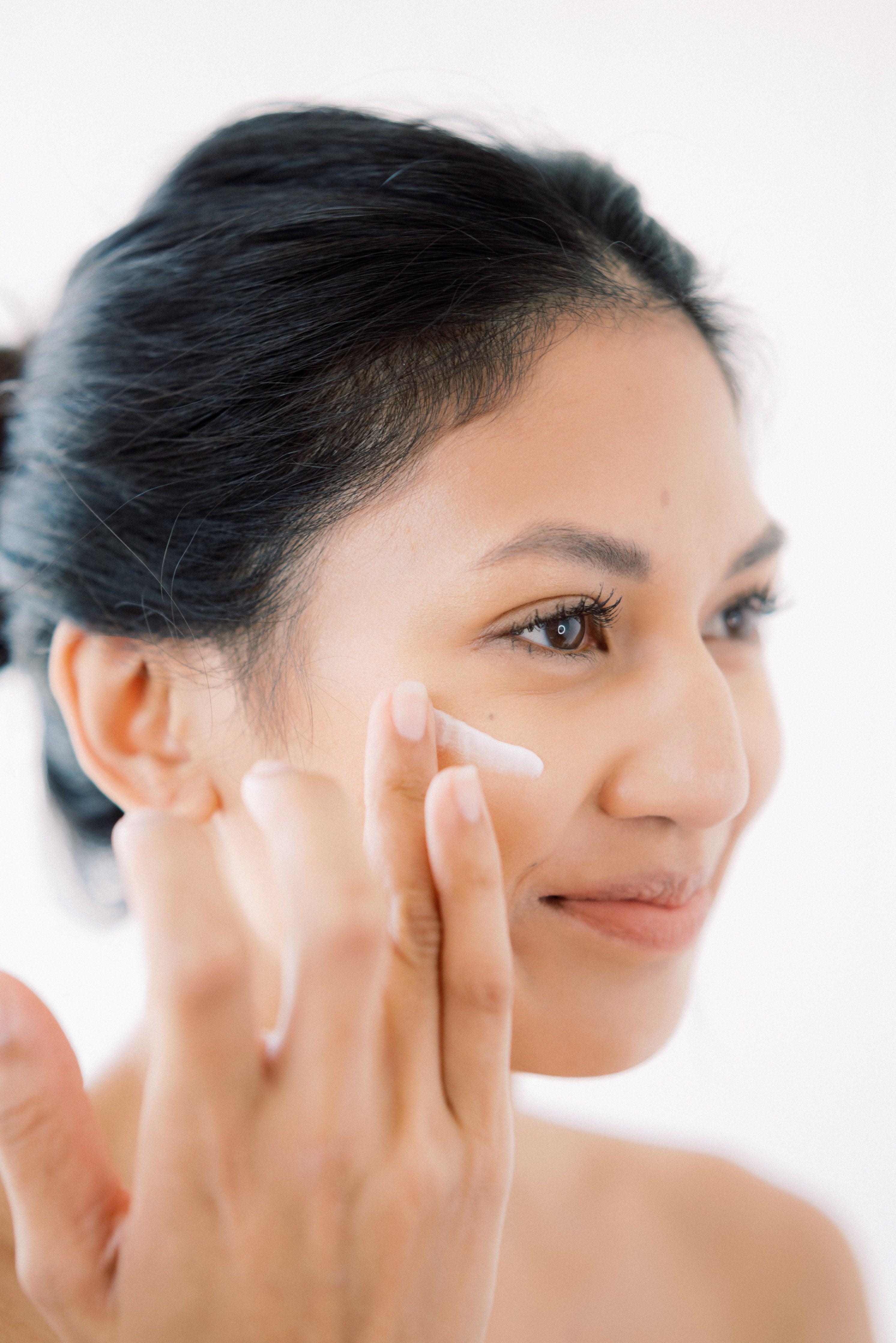 Why should you wear sunscreen everyday? - Viva Health Skincare